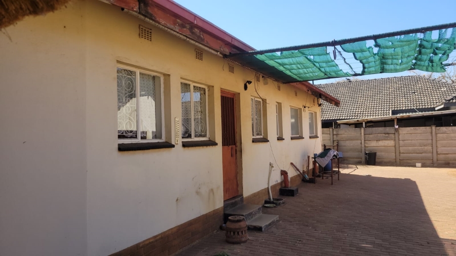 3 Bedroom Property for Sale in Flimieda North West